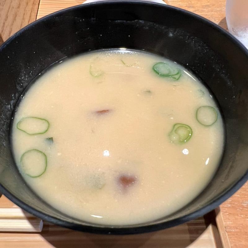 季節の汁椀(Hitoshinaya（ひとしなや）)