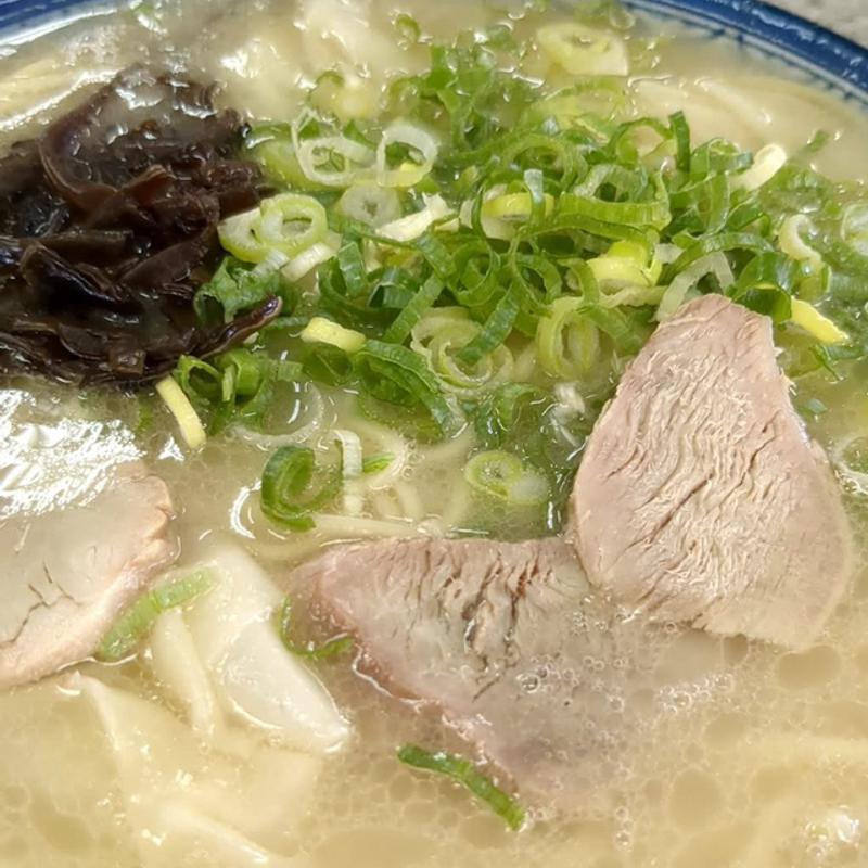 ワンタン麺(博多ラーメン しばらく 福重店)