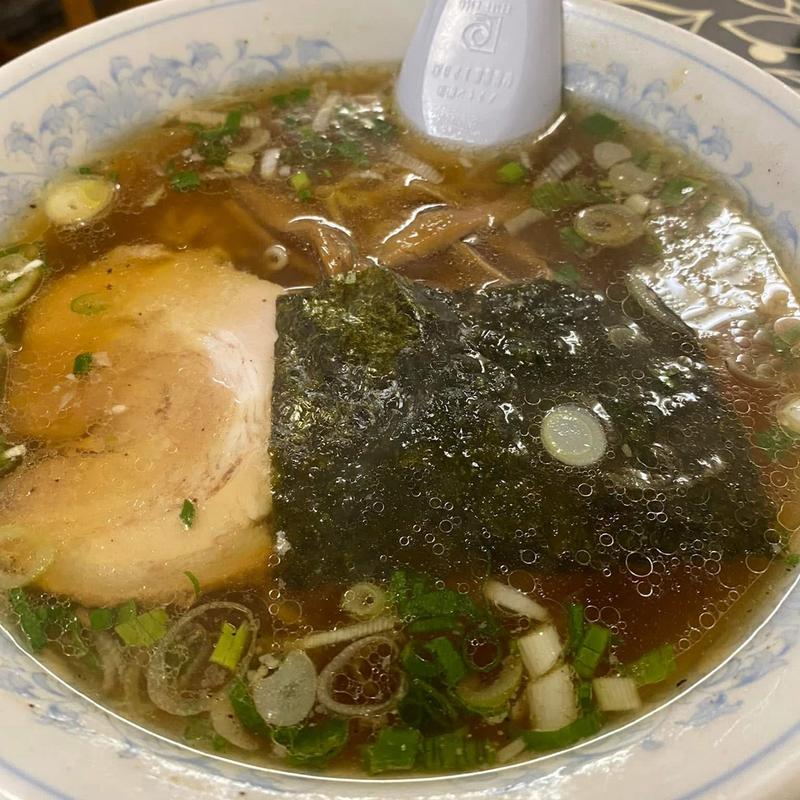 醤油ラーメン(中華 いしかり)