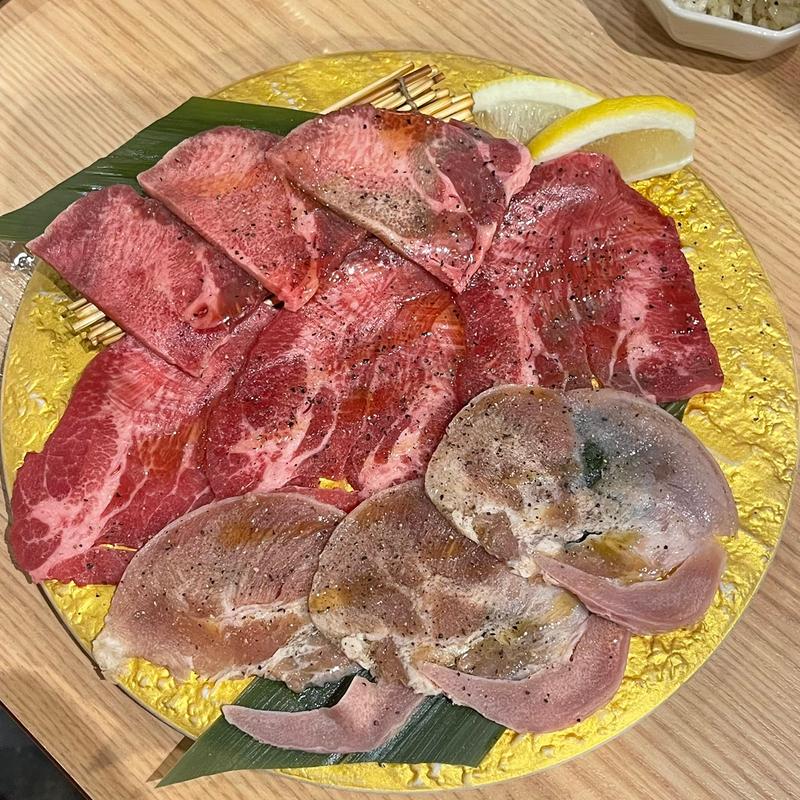 タン盛り合わせ(焼肉ホルモンまるよし精肉店 新福島店)