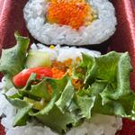 カニ風味サラダ巻き寿司
