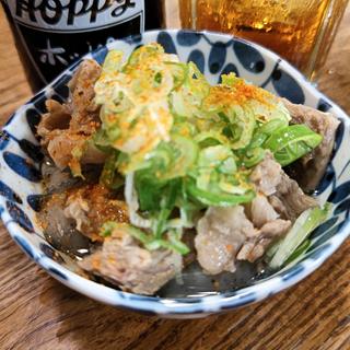 牛すじの塩煮込み