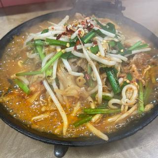 鉄板豚キムチ定食