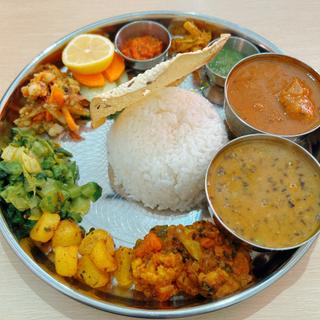 ネパールタリーセット(INDIAN NEPALI RESTAURANT CHANDRAMA)