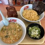 醤油つけ麺　薬味ネギ