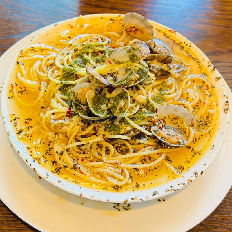 アサリの塩味のスパゲッティ(IVO ホームズパスタ トラットリア 渋谷Part2)