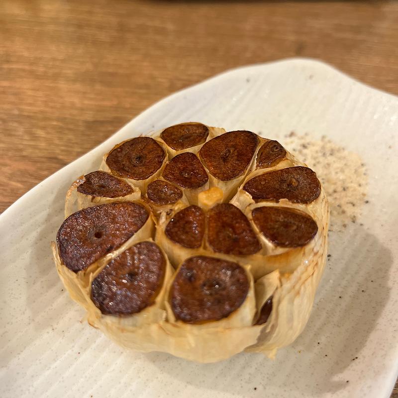 揚げにんにく(立ち飲みやみー)