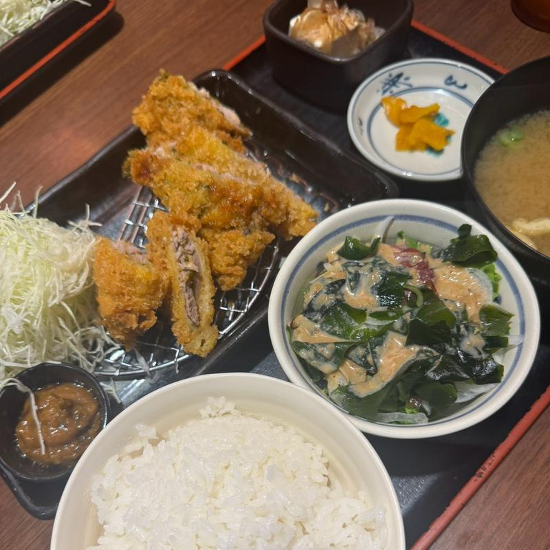ピリ辛味噌はさみ揚げ定食(目利きの銀次 東川口北口駅前店)