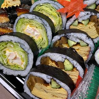 寿司盛り合わせ