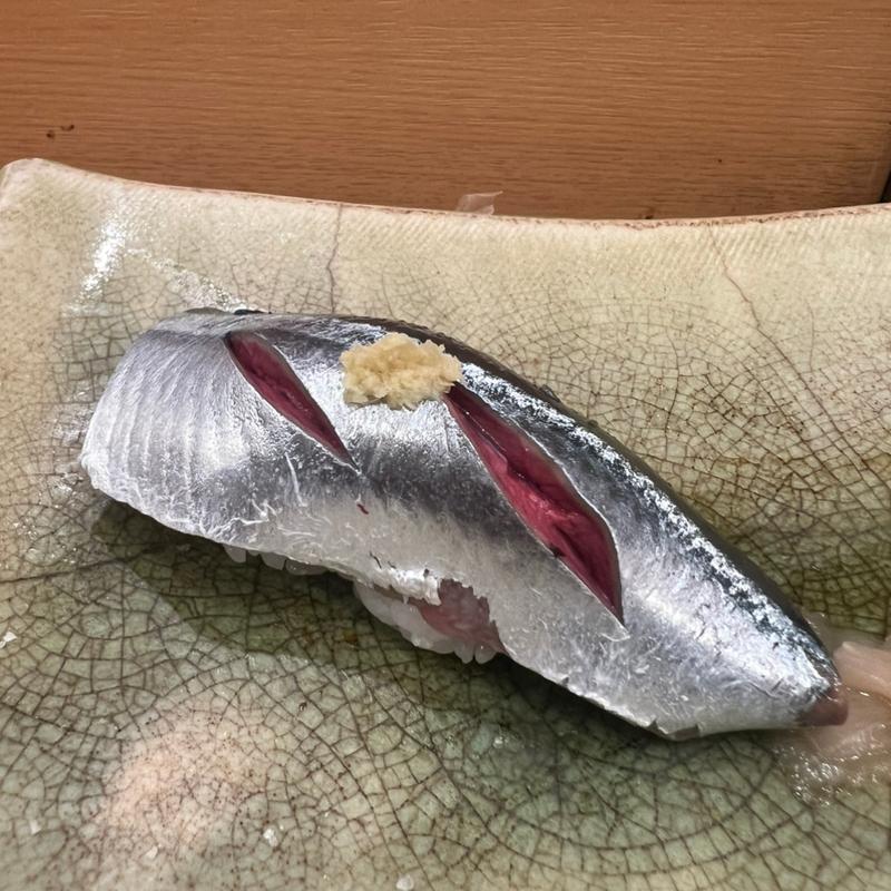 サンマの握り(千成寿司本店)