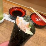 エビサラダの手巻き寿司(千成寿司本店)