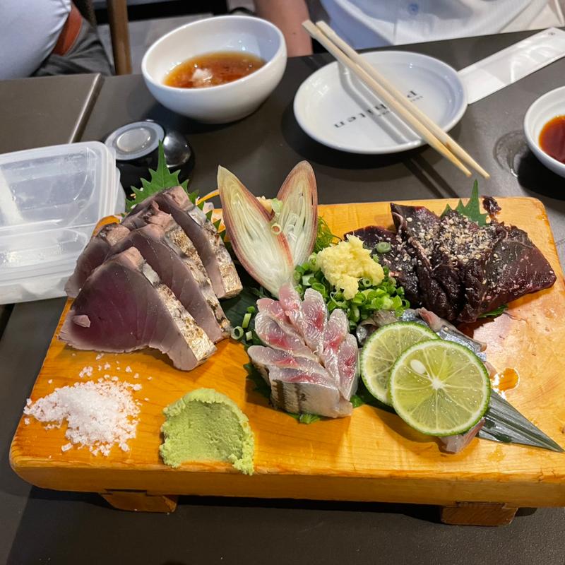 各種 刺身(魚河岸本舗 ぴち天 本店)