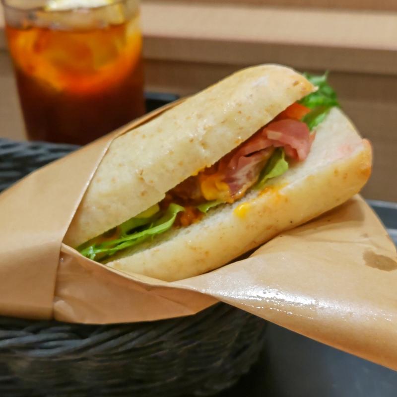 アボカド&ポークのチーズメキシカンパニーニ(BECK'S COFFEE SHOP アトレ大船)