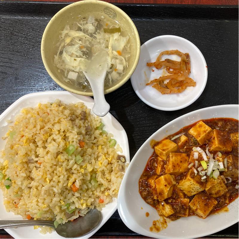 チャーハンと麻婆豆腐(慶豊（ケイホウ）)