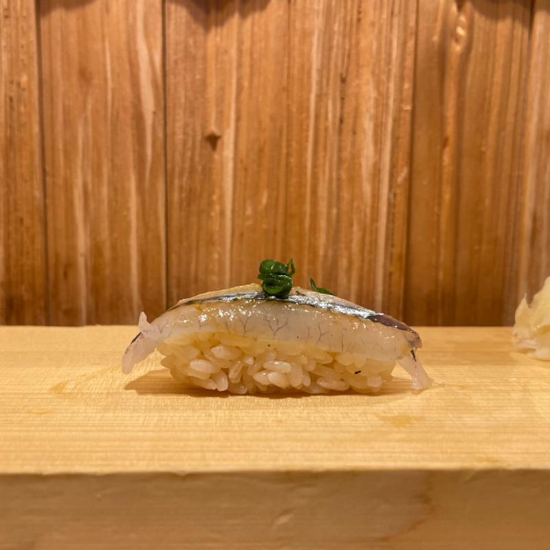 さより(鮨屋とんぼ 栄店)