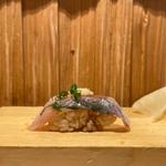 あじ(鮨屋とんぼ 栄店)