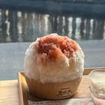 サントリー天然水のかき氷 苺みるく