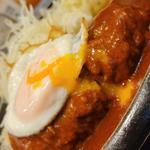 国産合挽肉ハンバーグ定食ご飯大盛り＋目玉焼きトッピング(肉屋食堂たけうち 蕨店)