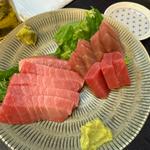マグロ刺身(じもん)