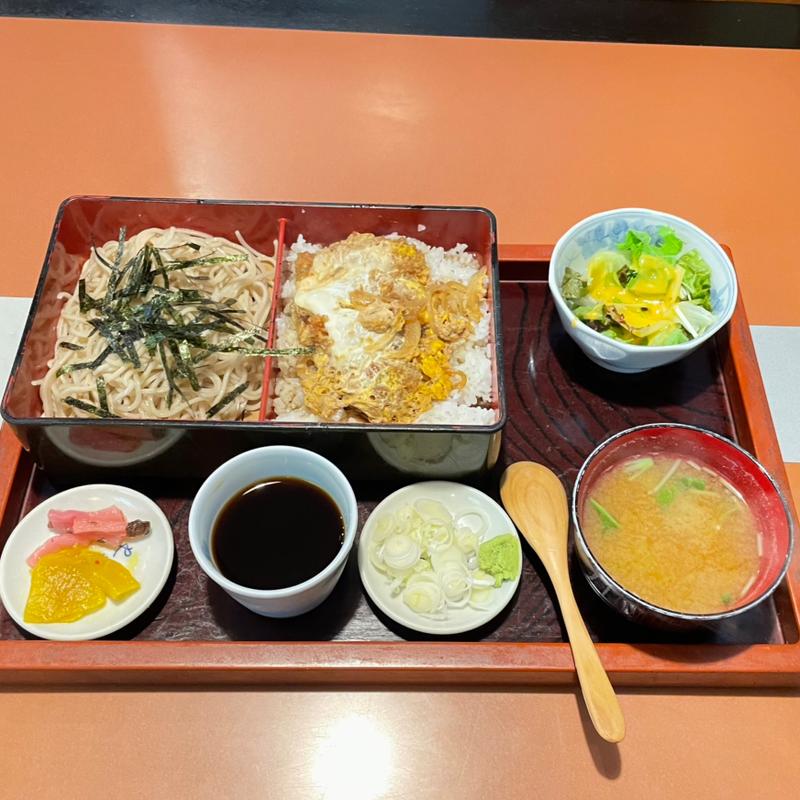 カツ丼セット(やぶ澄そば処)
