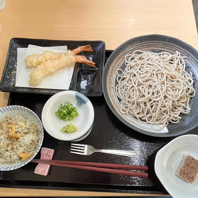 もりそばと揚げ物とごはんのセット(亮月 )
