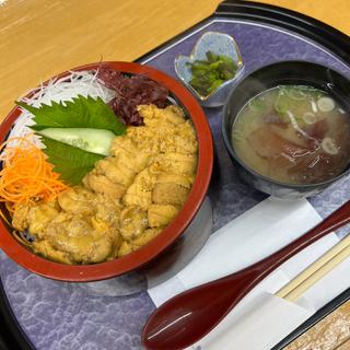 キタムラサキ雲丹丼セット