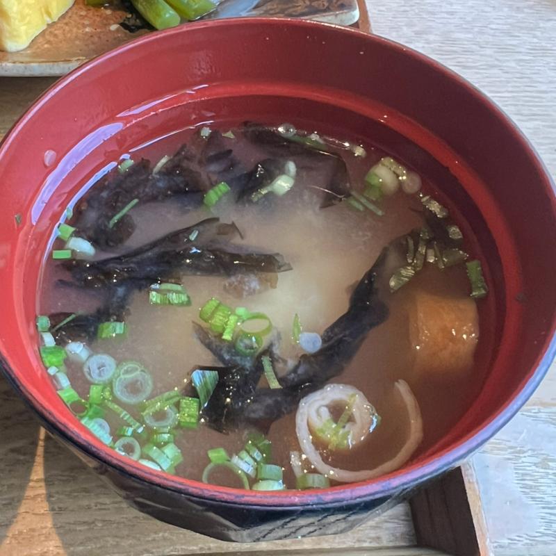 根昆布味噌汁(炭焼処きたぐに)