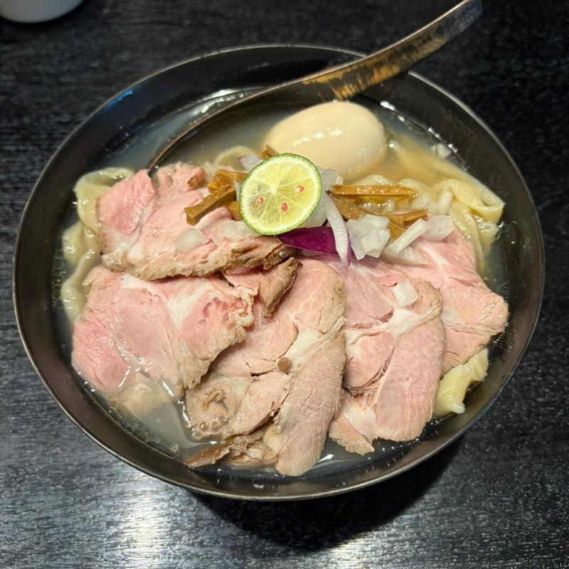 帆立と牡蠣の出汁　塩そば(雨ニモマケズ)