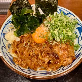 肉盛りニラもやしぶっかけうどん(丸亀製麺茅ヶ崎)