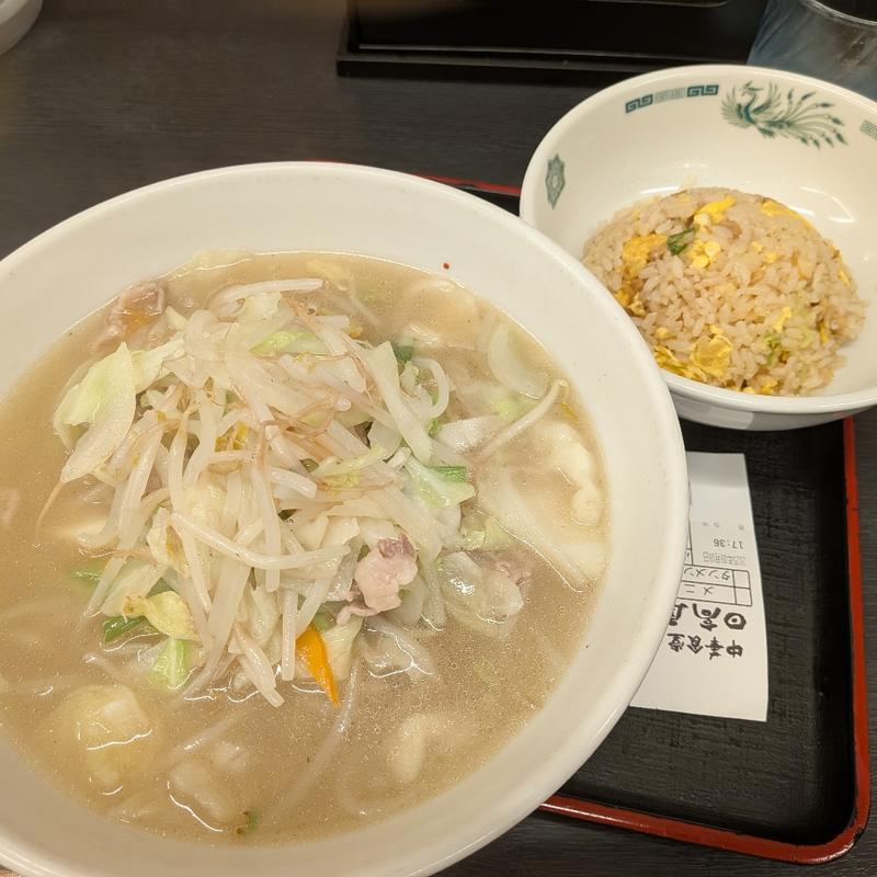 タンメン+半チャーハン(日高屋 新宿東口店)