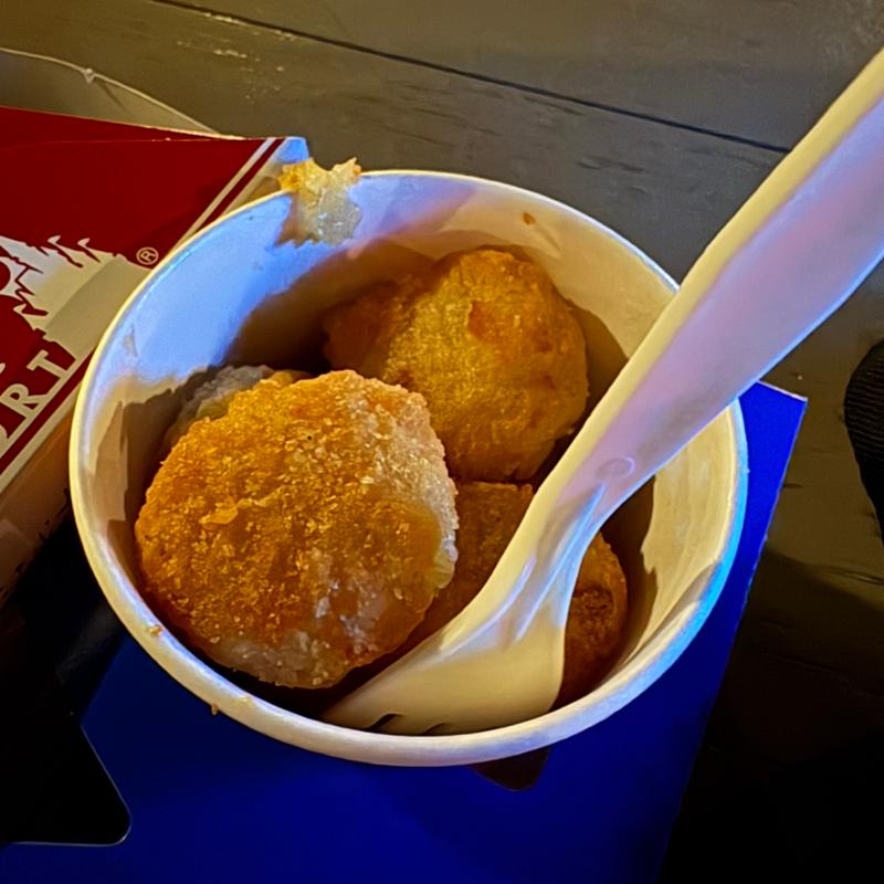 ベイクドチーズポテト(キャプテンフックス・ギャレー)