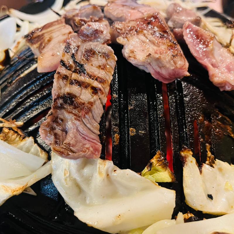 ラムショルダー(炭火焼ジンギスカン 味の羊ヶ丘)