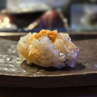 生しらす