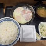 ダブルハムエッグ納豆定食(吉野家 両国店 )