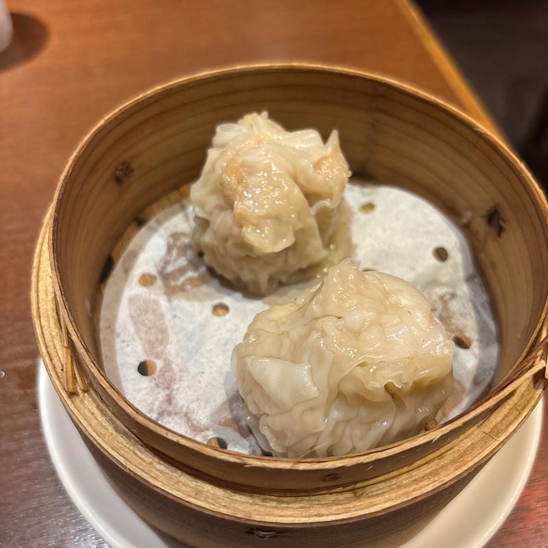 黒豚ジャンボシュウマイ(刀削麺・火鍋・西安料理 XI’AN(シーアン)新宿エステックビル店)