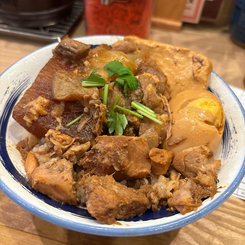 特肉めし(肉めし岡もと 新橋店)