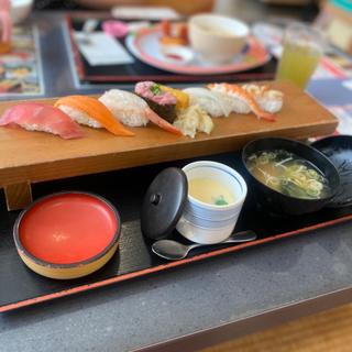 親潮にぎり味噌汁セット