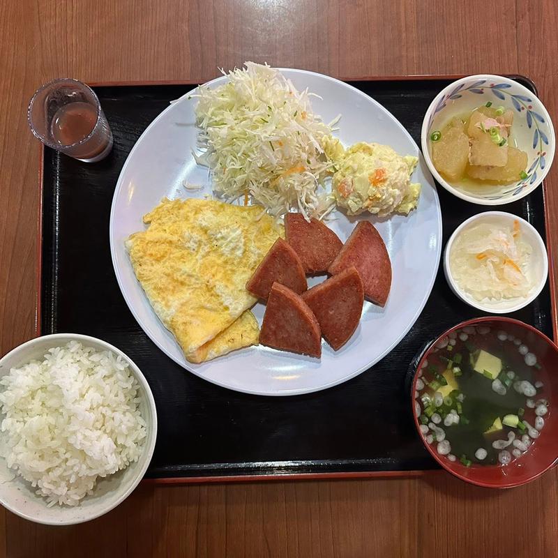 Bランチ ポーク卵定食(慈伴賜 )