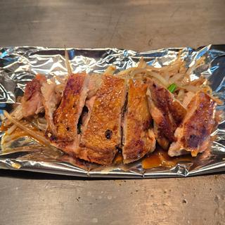 大山鶏ももの塩焼(お好み焼 おけ)