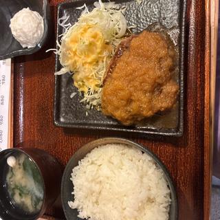 和風ハンバーグ定食(魚吉 札幌駅前本店)