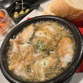 つぶ貝アヒージョ(フラノ バール)