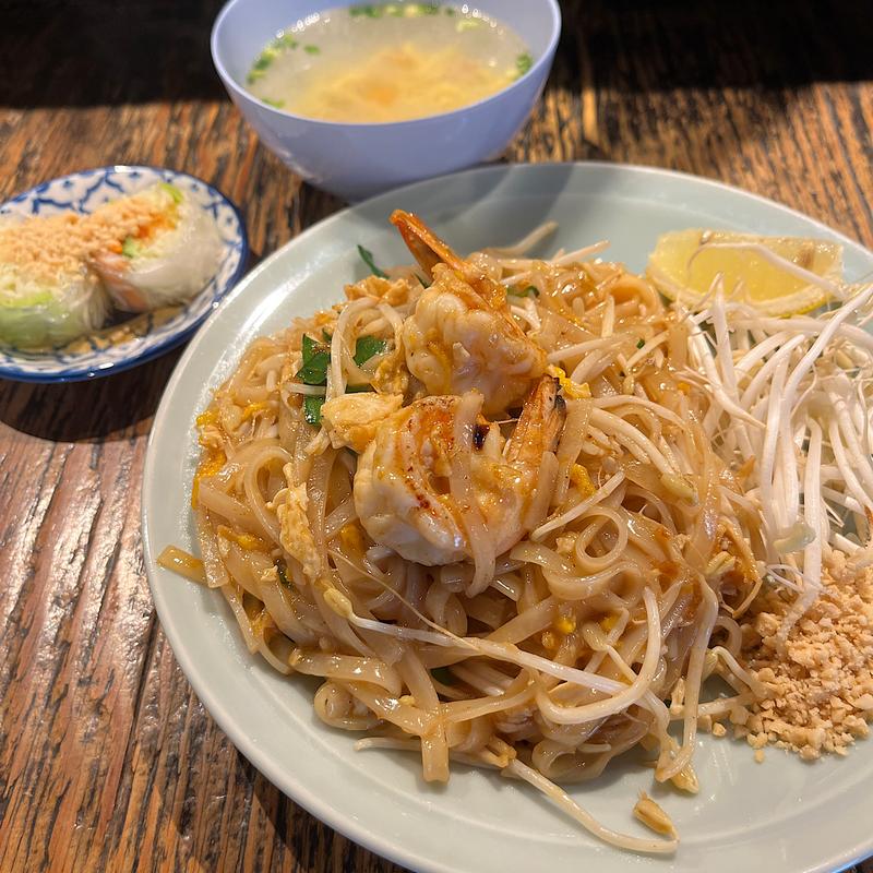 D、パッタイ(SD トムヤムクン)