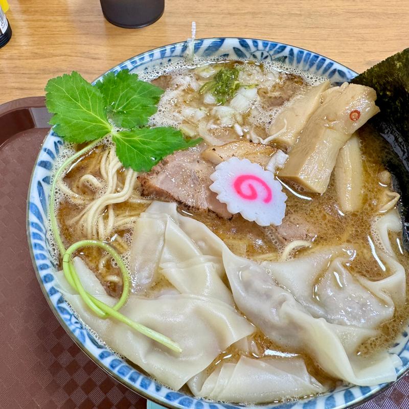 ラーメン大盛り＋メンマ＋ワンタン(らーめん理庵)