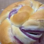 むらさきいもあんパン(きりしまベーカリー)