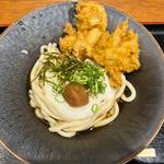 かしわ天梅とろろぶっかけうどん