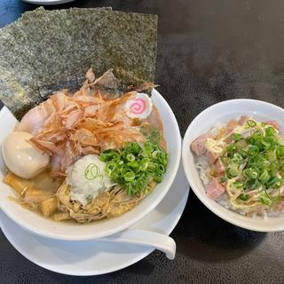 花かつをラーメン ぶためし(まぐちゃんラーメン)