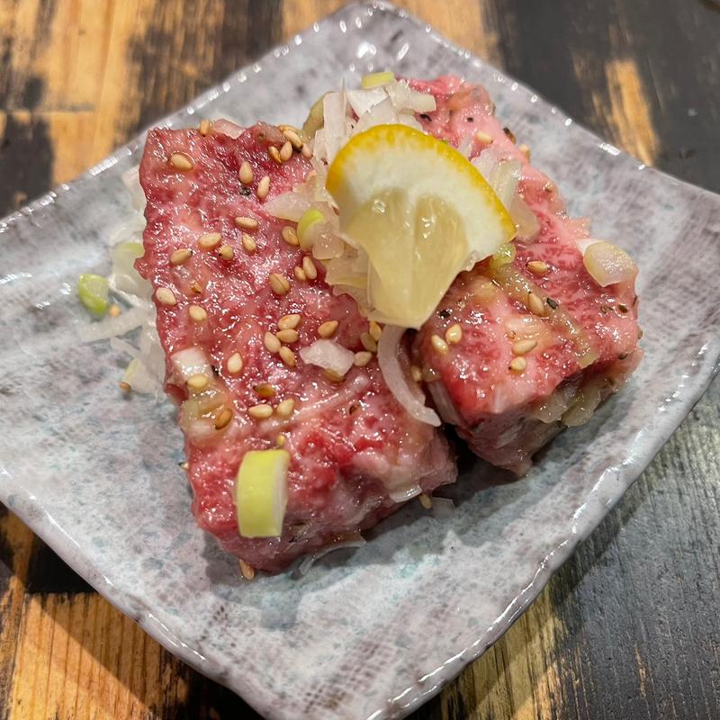 生ハラミ（ハーフ）(初代吉田 門前仲町店)