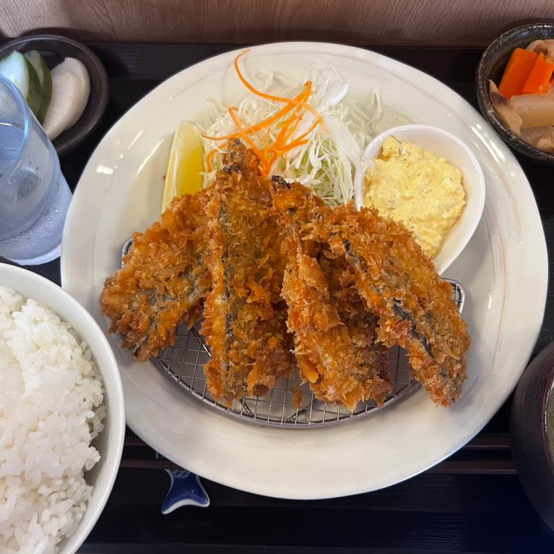 アジフライ定食(めし家 やまや)