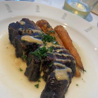 ヒグマのコンフィ(restaurant Artisan (レストラン アルティザン))