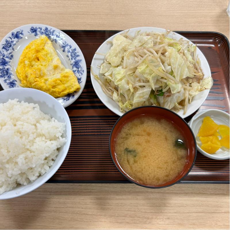 野菜炒め定食(厩務員食堂)